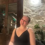 @_georgiacobb - Instagram