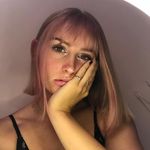 Georgia Foley - @spookookydoodles - Instagram