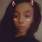 Georgia Goff - @peachy_georgie98 - Instagram