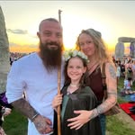 Siân Georgia Burton-Major - @siangburtonmajor - Instagram