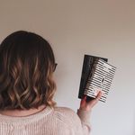 Georgia - @georgiasreadings - Instagram