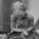 Georgie Sampson - @georgiesampsonpottery - Instagram