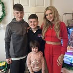 Geraldine Quinn - Facebook