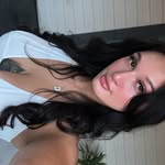 Gianna Vitale - @gianna_rose99 - Instagram