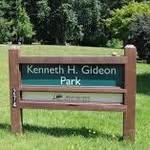 mmmmm... gideon gravel - @daily_gideon_park - Instagram