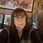 Gidget Hall - @einstien4ever11 - Instagram