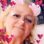 Gigi Walker - @ghislaine.mineur - Instagram