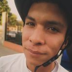 Gilbert Cadenas - Facebook
