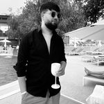 Gilbert Gilbert - @gilbeertt33 - Instagram