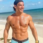 @gilberthubert54 - Instagram