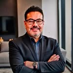 Gilbert Varela - @gilbertcvarela - Instagram