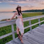 Gillian Waller - @gillian.waller - Instagram