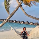 Gillian Davis - @gilldavis7 - Instagram
