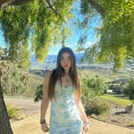 gilly - @gillian_davis_123 - Instagram