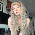 Gillian - @_gillianhanson_ - Instagram