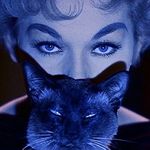 Patri Cia - @gillian_holroyd - Instagram
