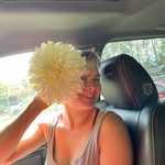 Gillian Hooker - @happiestofhookers - Instagram