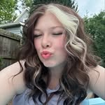 gillian payne 🦋 - @blondegeeg - Instagram