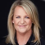 GILLIAN SUTHERLAND - @restylehomes - Instagram