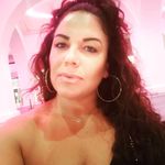 Gin DAVIS - @i_am_ginad - Instagram