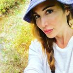 Gina S. Benson - @reineamour - Instagram