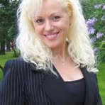 Gina Holcomb - Facebook