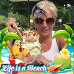 Gina Hackett - @gina.hackett.3 - Instagram