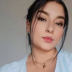 Gina Mesa - @ginamesa24 - Instagram