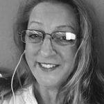 Gina Small - @gina_c46 - Instagram