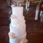 Gina Tobin - @cakesbyginamarie - Instagram