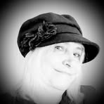 Gina Travis - Facebook
