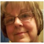 Ginny Bailey Robinson - @momsmably - Instagram
