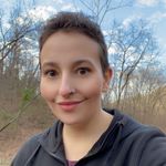 Ginny Moore - @ginskiannie - Instagram