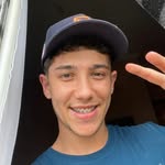 Giovani Ribeiro  - @giovanibribeiro - Instagram