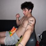 Giovanni Gray - @giovanni_gray18 - Instagram