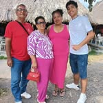 Gladys Serrano - @gladys.serrano.9404 - Instagram