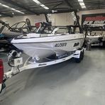 Glen Wright - Facebook