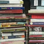 Glenn Diaz - @glennreads - Instagram