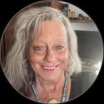 Gloria Applegate - @ds1idpahlm - Instagram