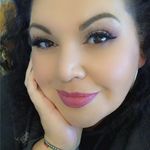 Gloria Avelar - @gloface33 - Instagram