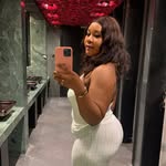 Gloria Christopher - @glowreeyar7 - Instagram