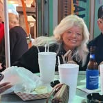 Gloria Cooley Merideth - @gloriacooley1969 - Instagram