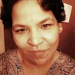 Gloria Cotto - @avonbygena - Instagram