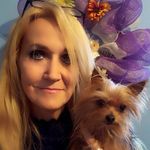 Gloria Hogan - @dinkcast - Instagram
