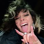 gloria 🎶 🎵 - @gloriak.ay - Instagram