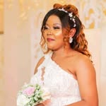 Gloria Kayembe - @gloria.kayembe.963 - Instagram