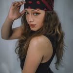 Gloria Mendonca - @gloriamendonca650 - Instagram