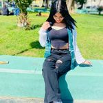 Gloria Meneses - @pariiss.17 - Instagram
