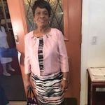 Gloria Plummer - @plummergloria - Instagram