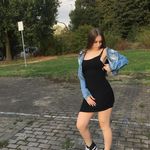 Gloria Poppy - @gloria.poppy.397 - Instagram